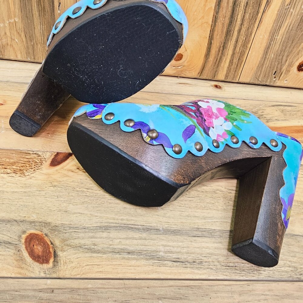 Stuart Weitzman Sequoia Clogs In Floral Painted B… - image 5